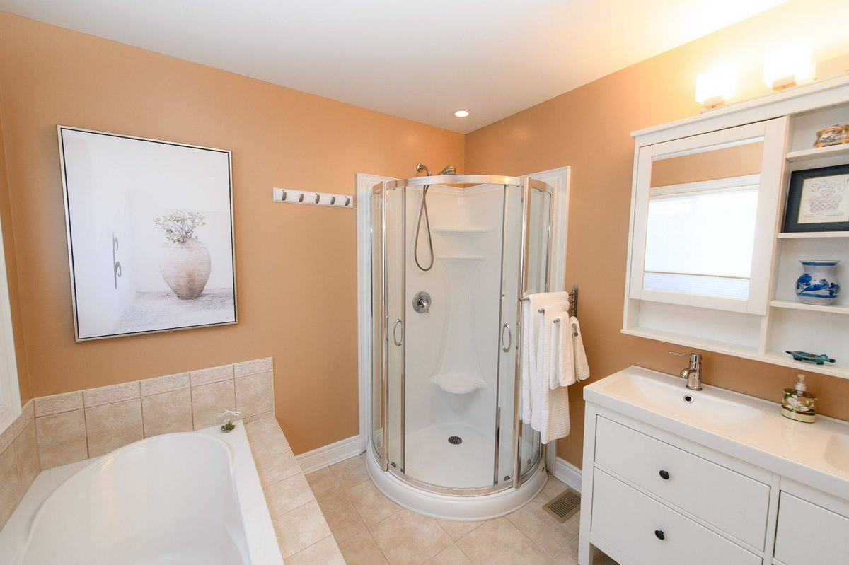 Featured Listing Image 10