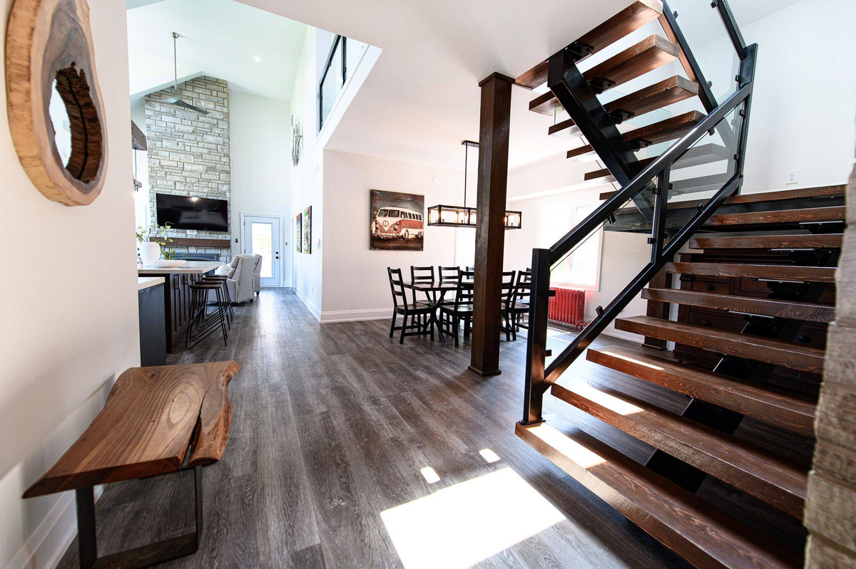 Featured Listing Image 10