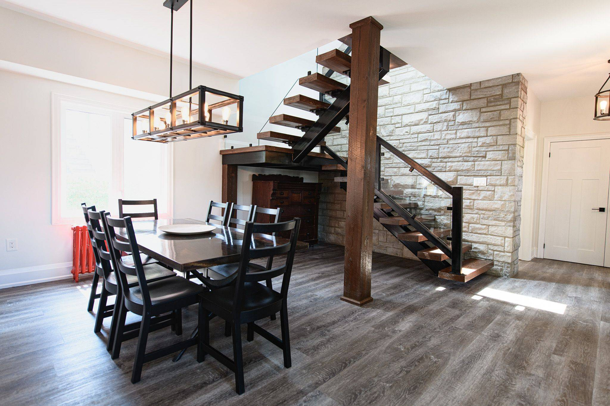 Featured Listing Image 11