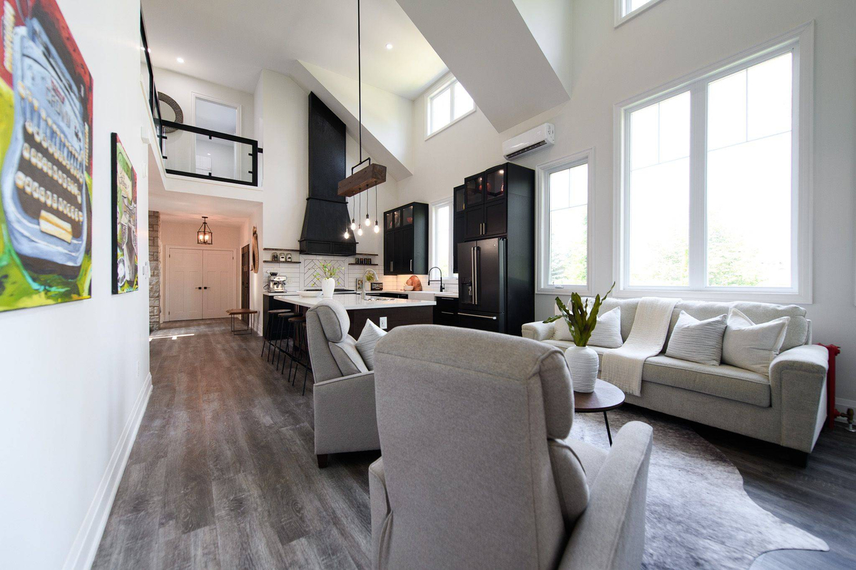 Featured Listing Image 17