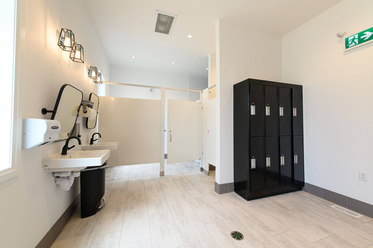 Featured Listing Image 23