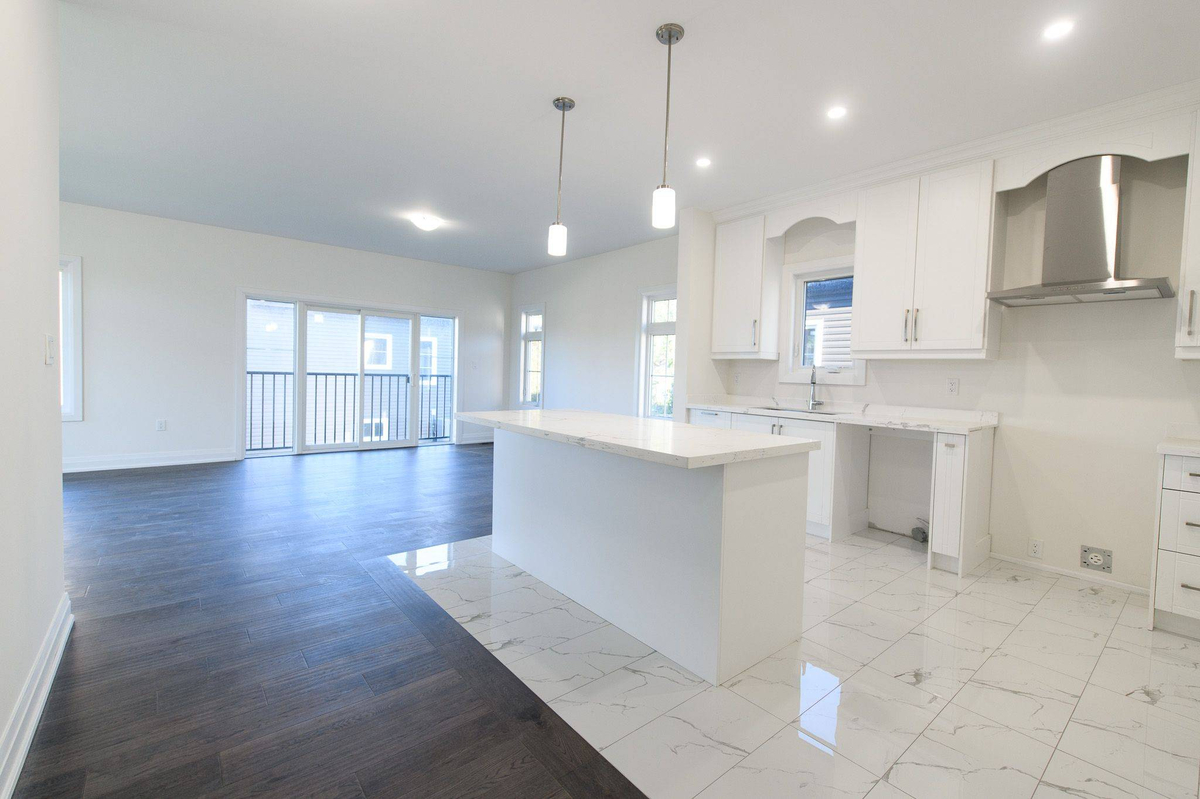 Featured Listing Image 4