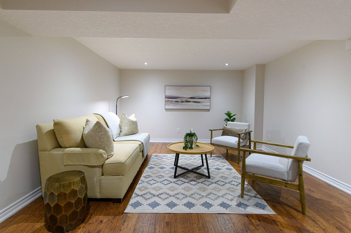 Featured Listing Image 24