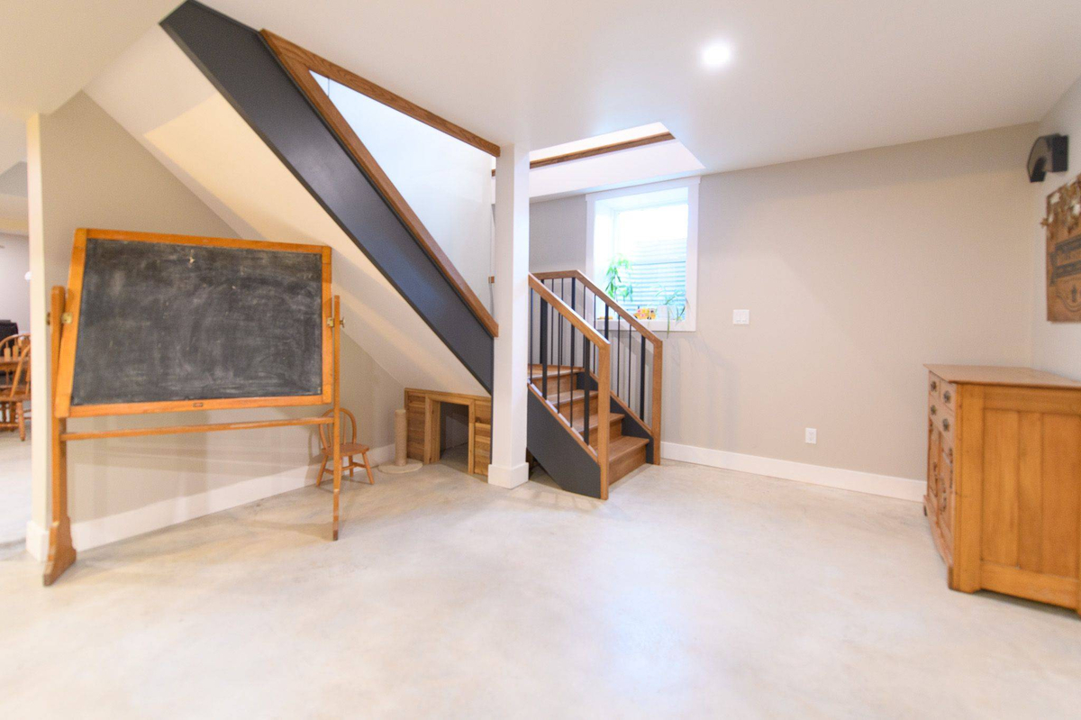 Featured Listing Image 23