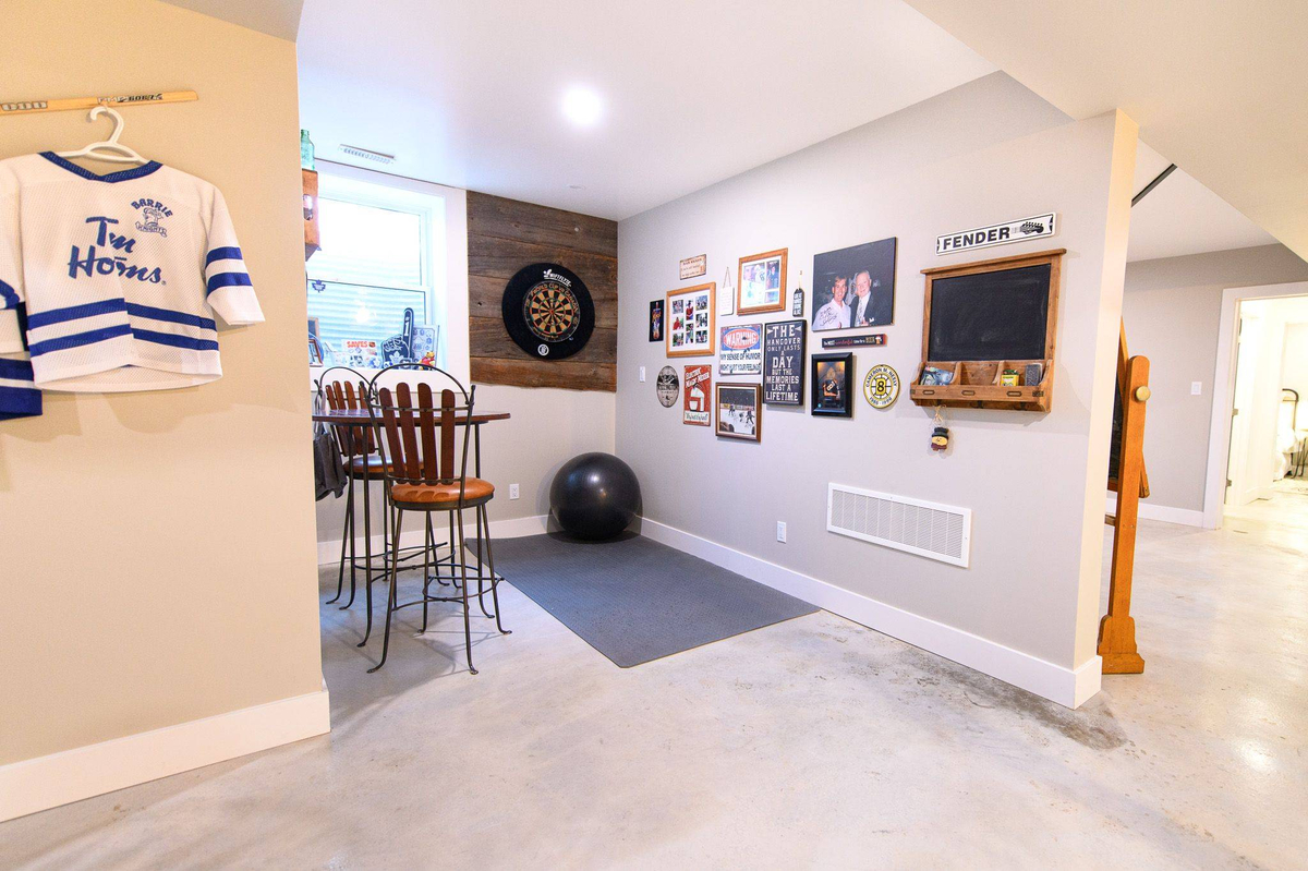 Featured Listing Image 24