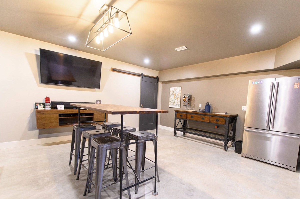 Featured Listing Image 28