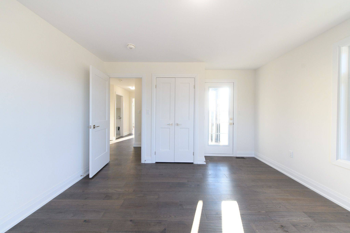 Featured Listing Image 7