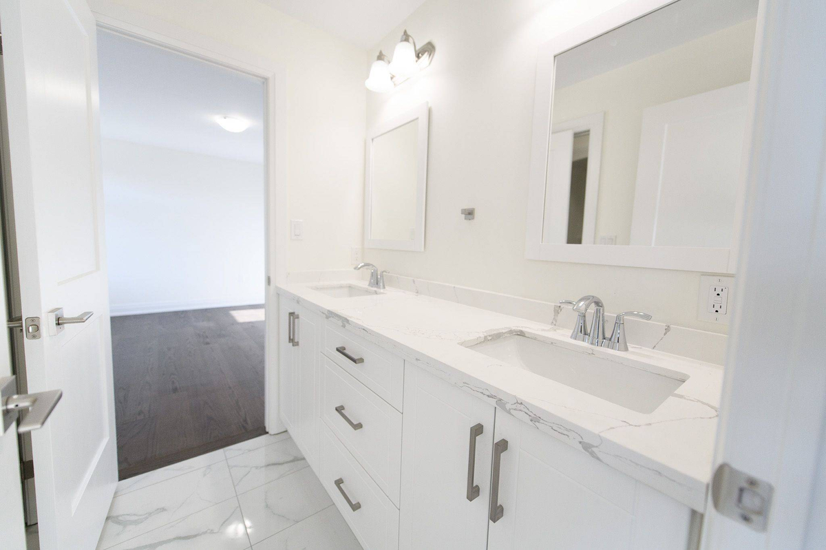 Featured Listing Image 11