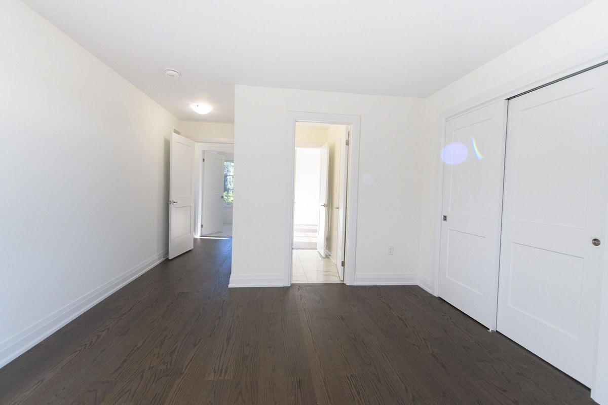 Featured Listing Image 13