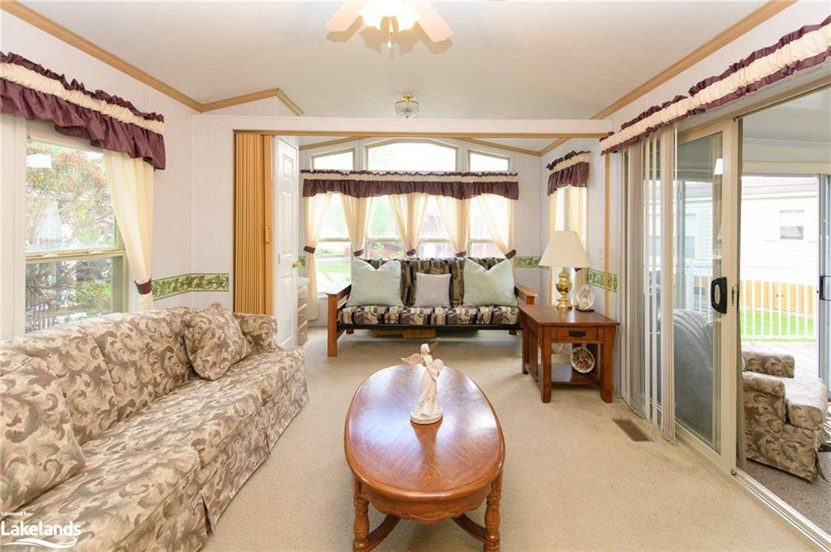 Featured Listing Image 9
