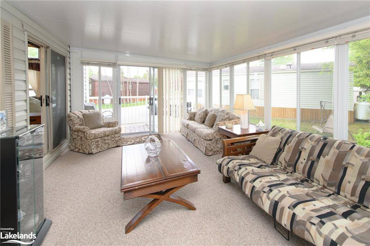 Featured Listing Image 11