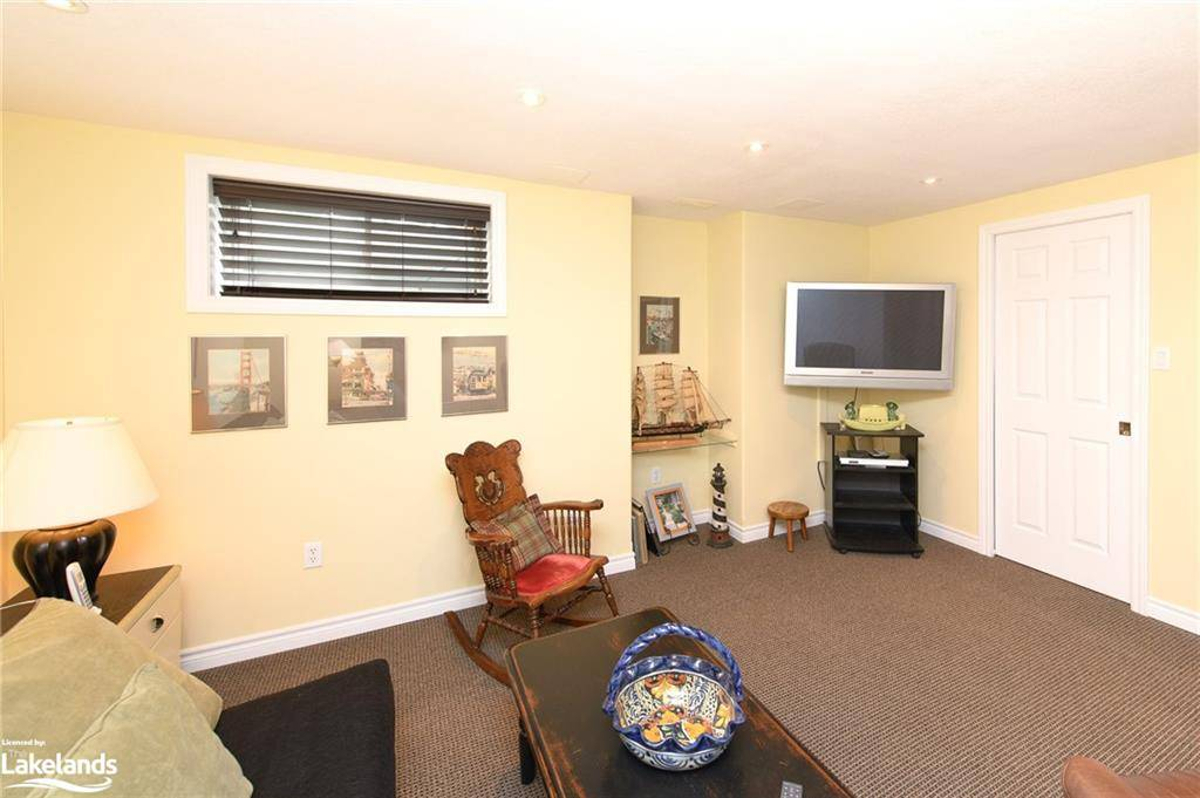 Featured Listing Image 26