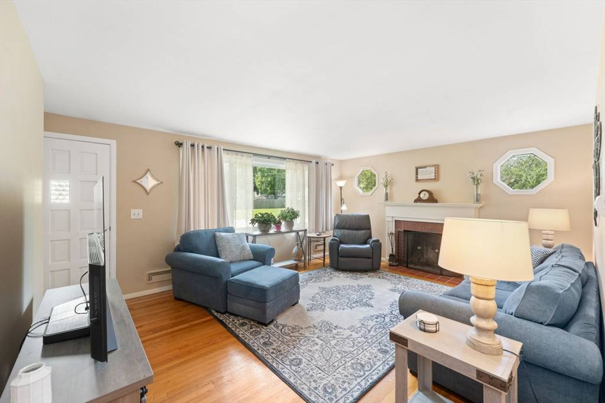 Featured Listing Image 2