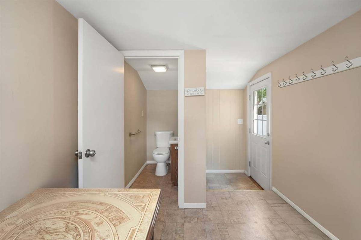 Featured Listing Image 9