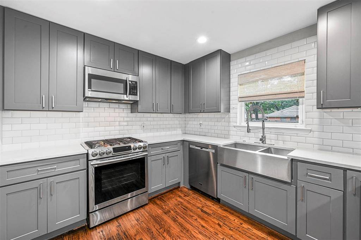 Featured Listing Image 12