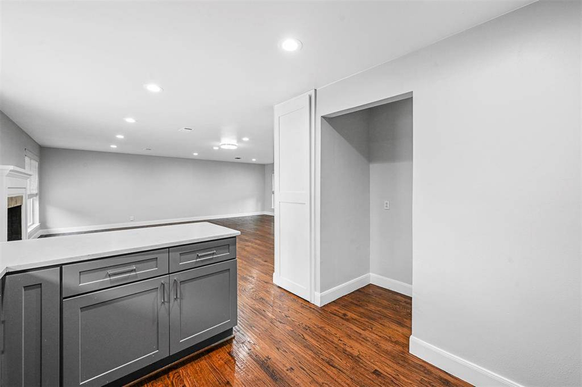 Featured Listing Image 15