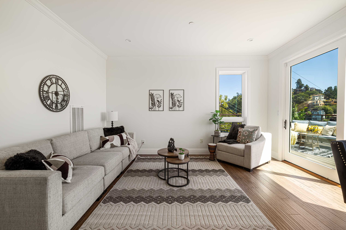 Featured Listing Image 70