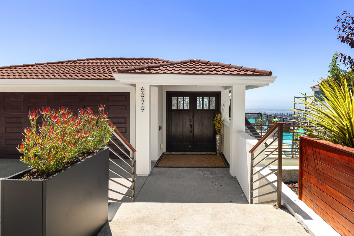 Featured Listing Image 9