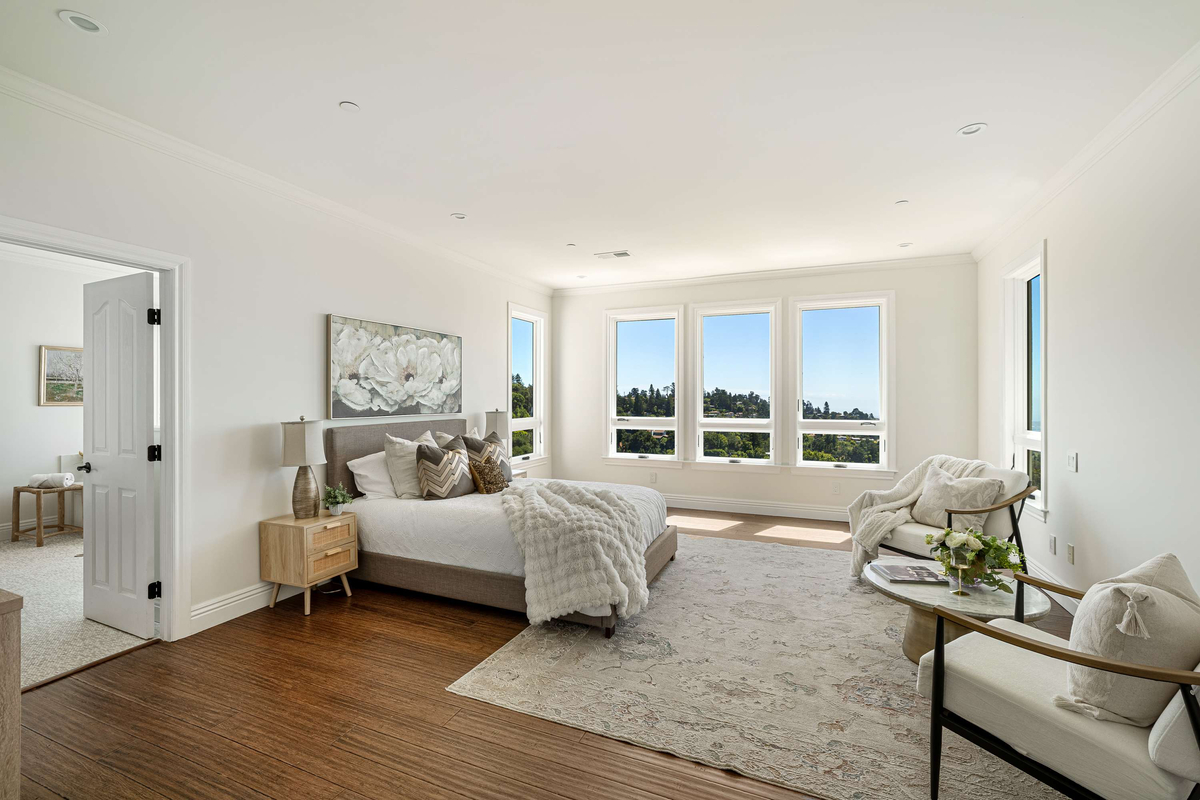 Featured Listing Image 54