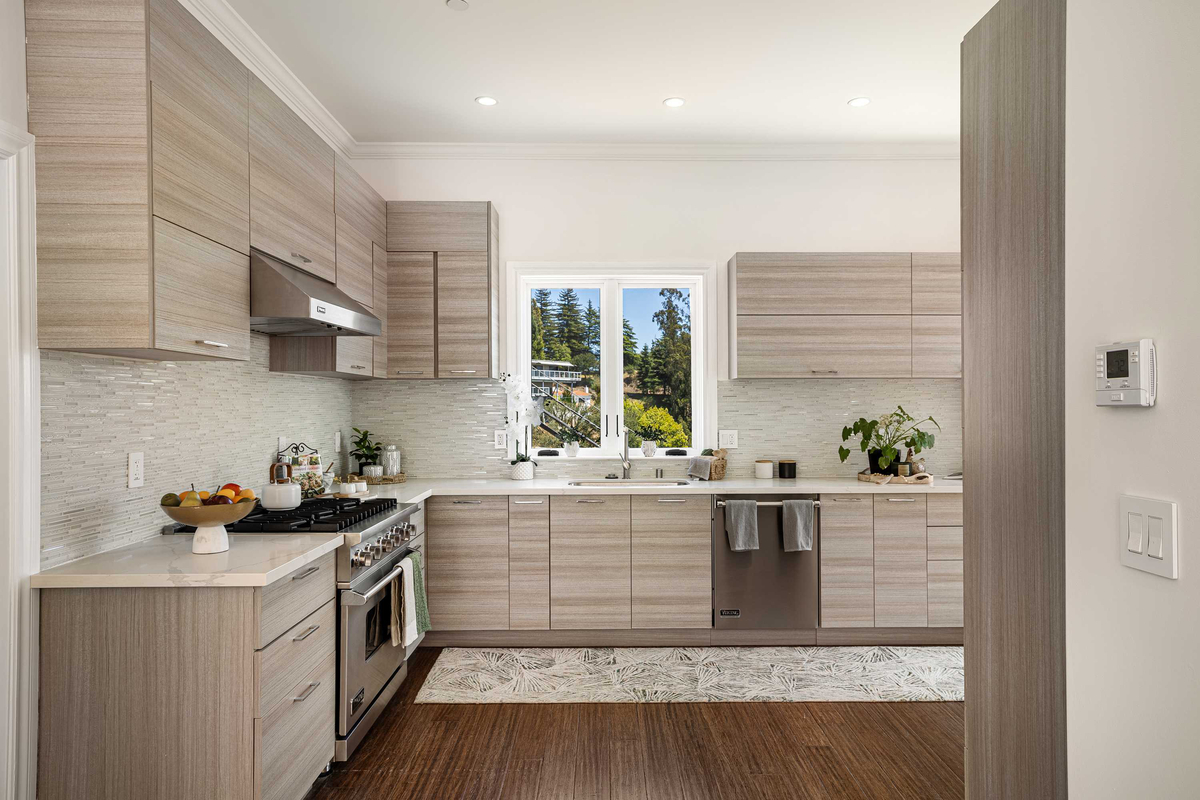 Featured Listing Image 42