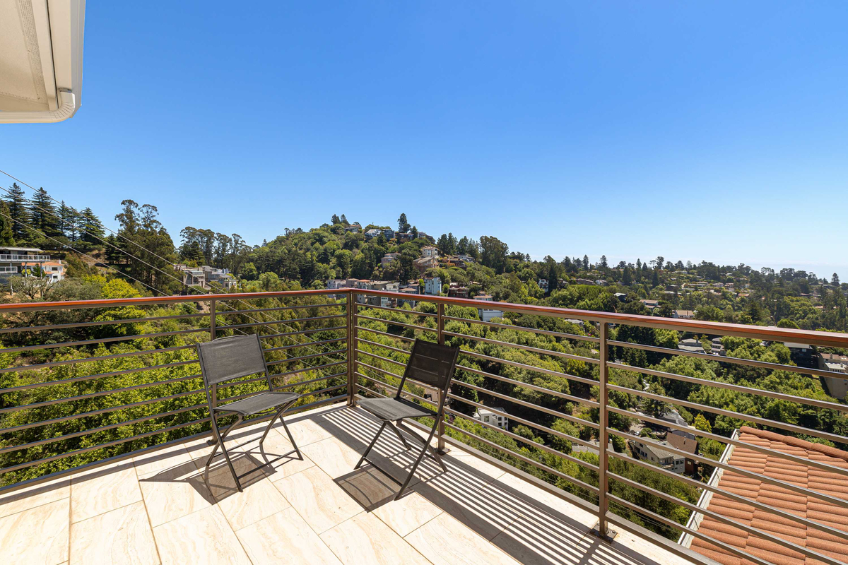 Featured Listing Image 18