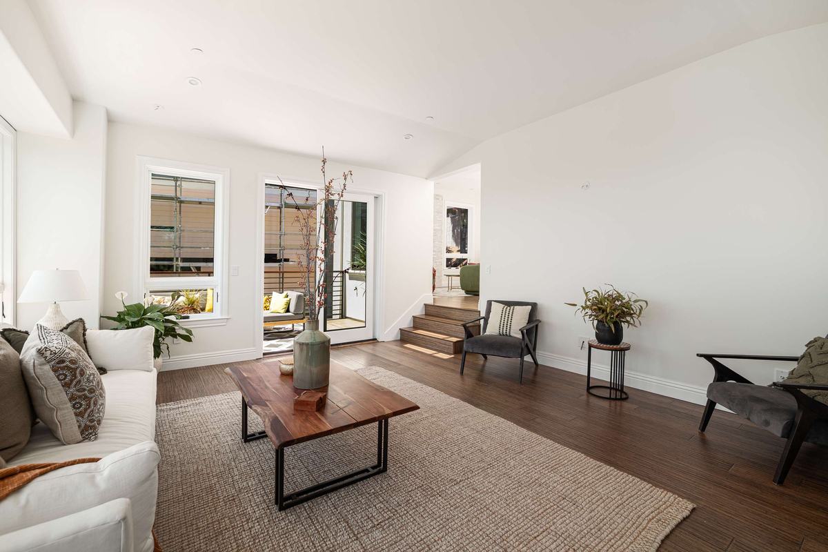 Featured Listing Image 34