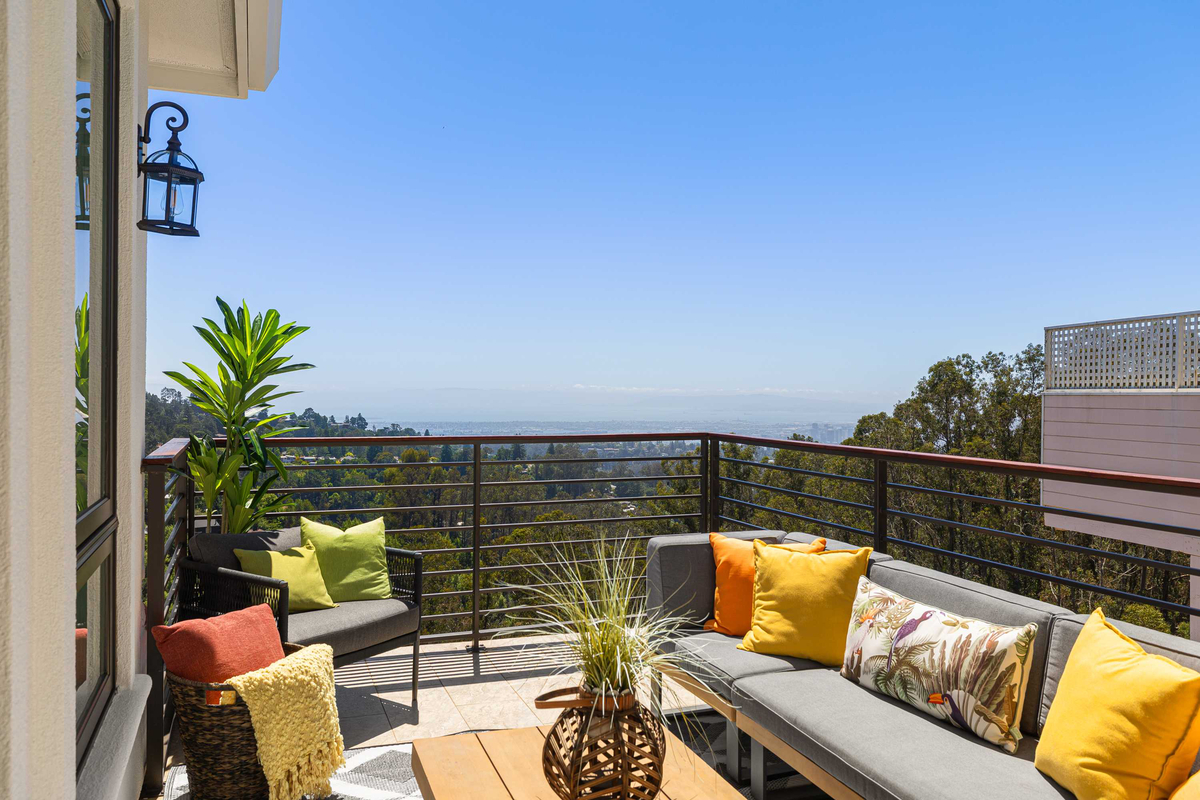 Featured Listing Image 36