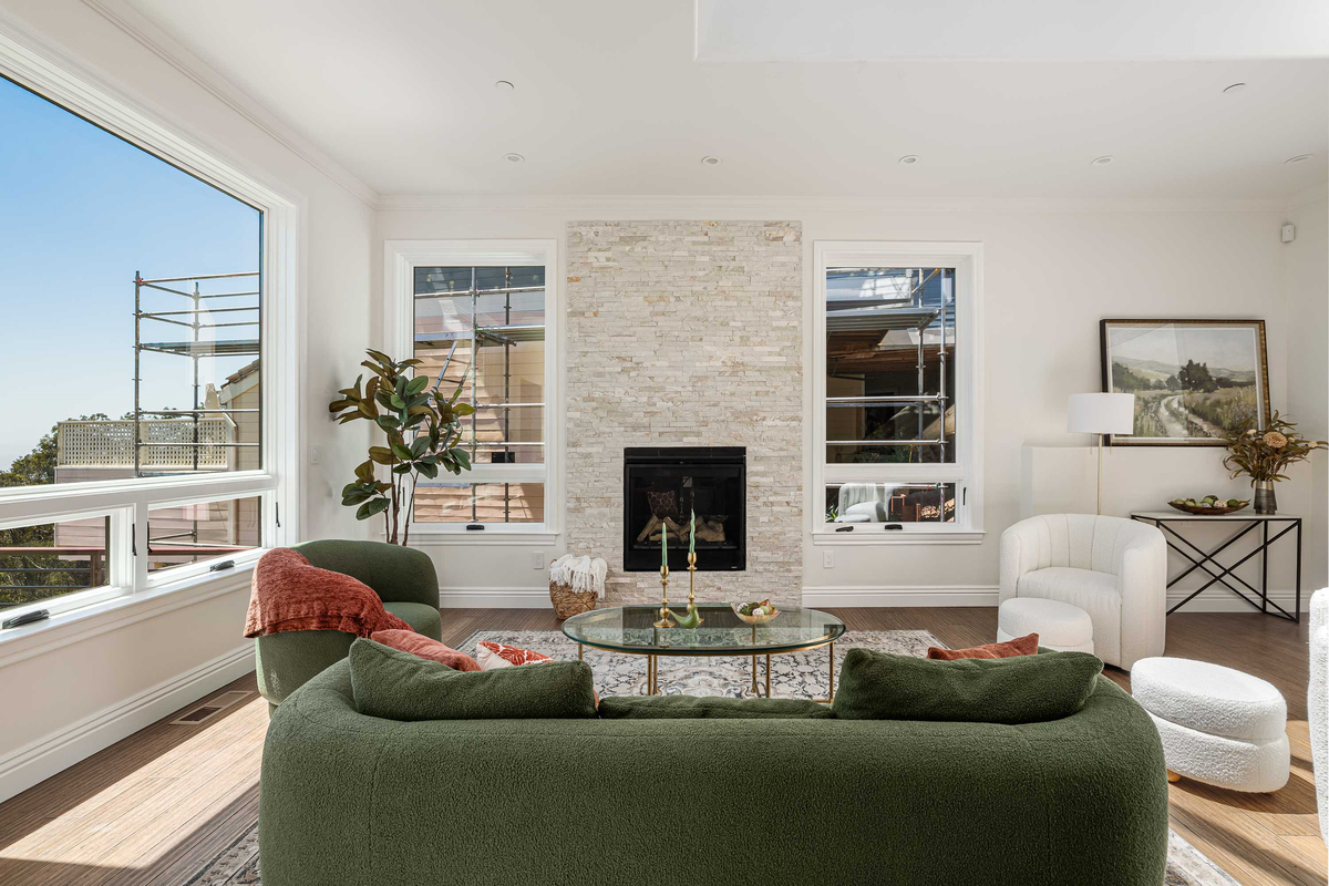 Featured Listing Image 24