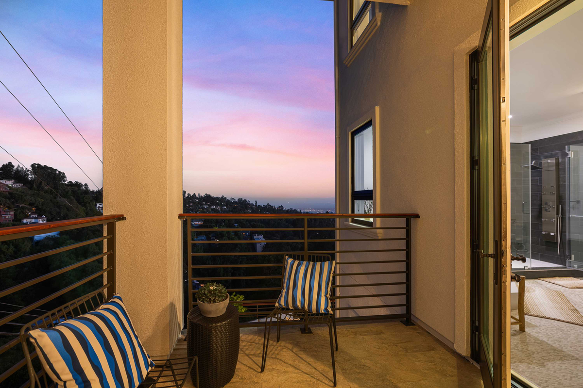 Featured Listing Image 99