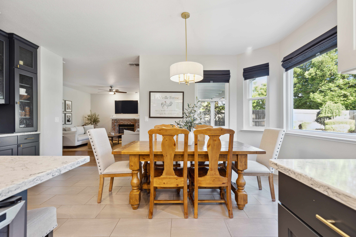 Featured Listing Image 30