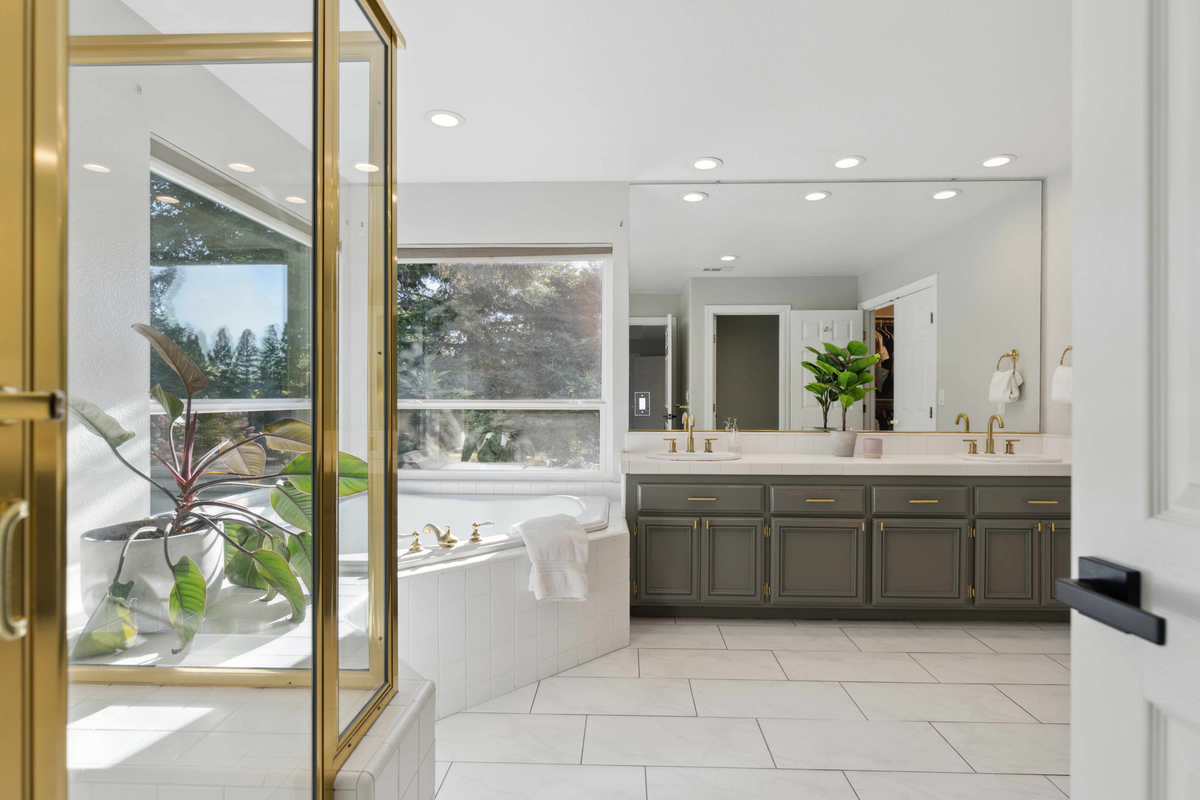 Featured Listing Image 37