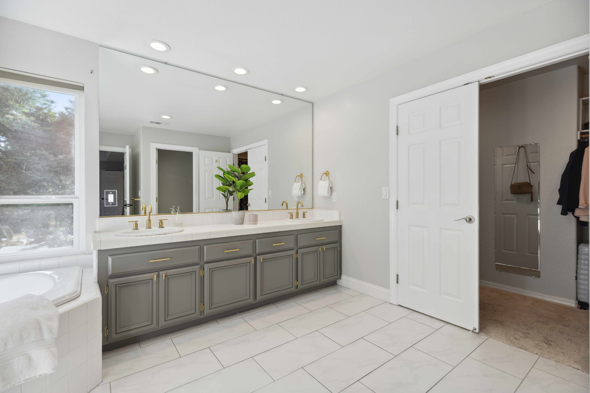 Featured Listing Image 38