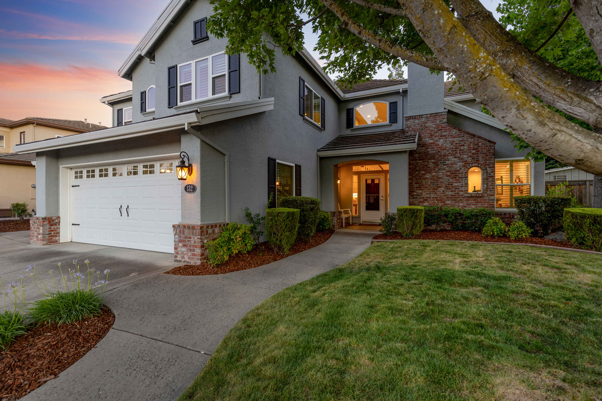 Featured Listing Image 4