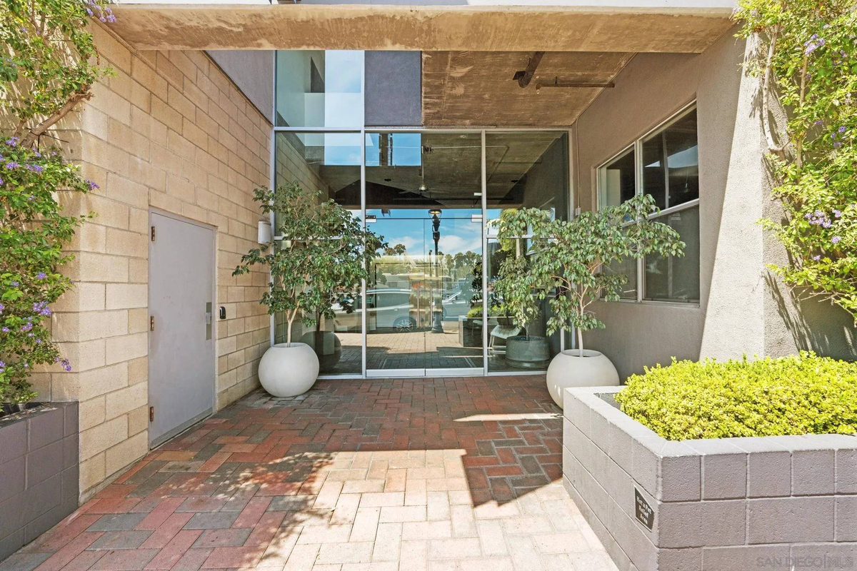 Featured Listing Image 17