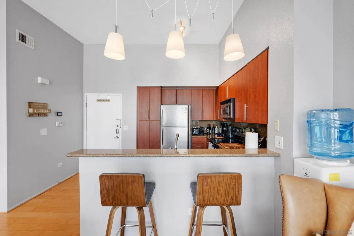 Featured Listing Image 12