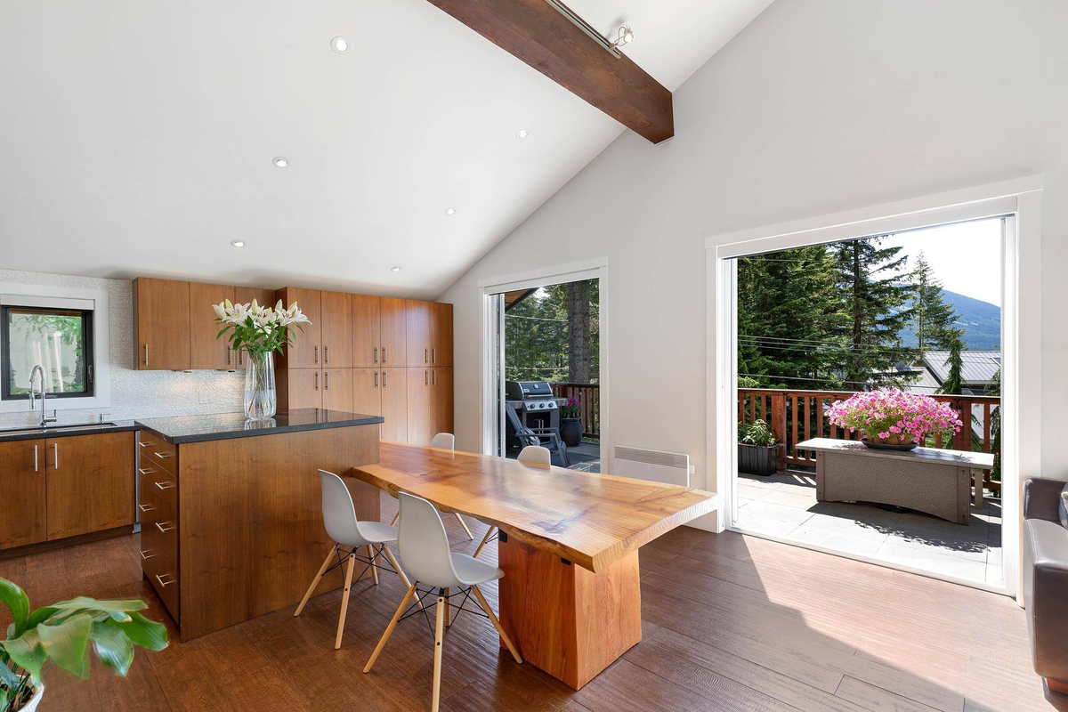Featured Listing Image 4