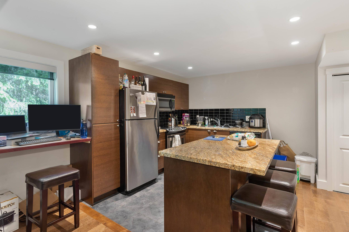 Featured Listing Image 28