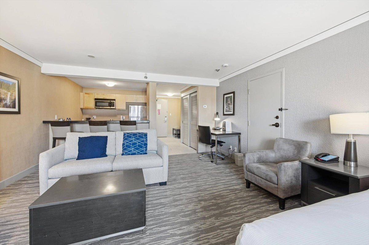 Featured Listing Image 22