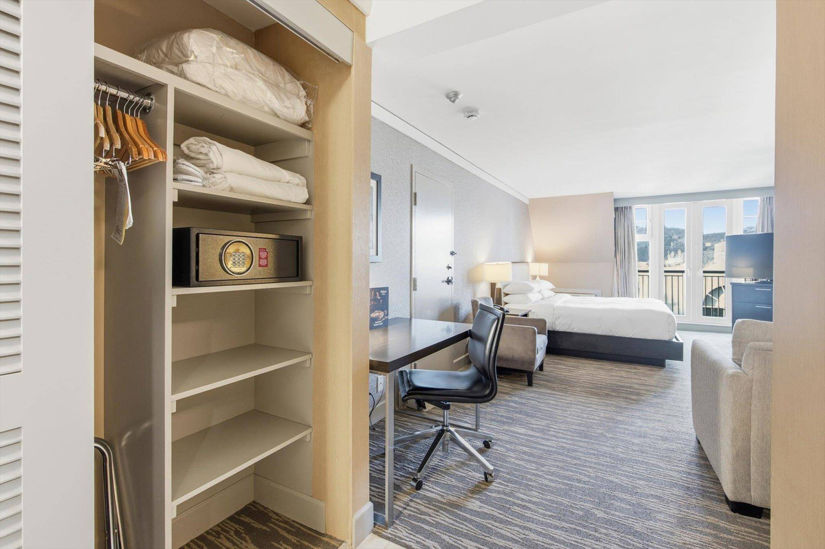 Featured Listing Image 30