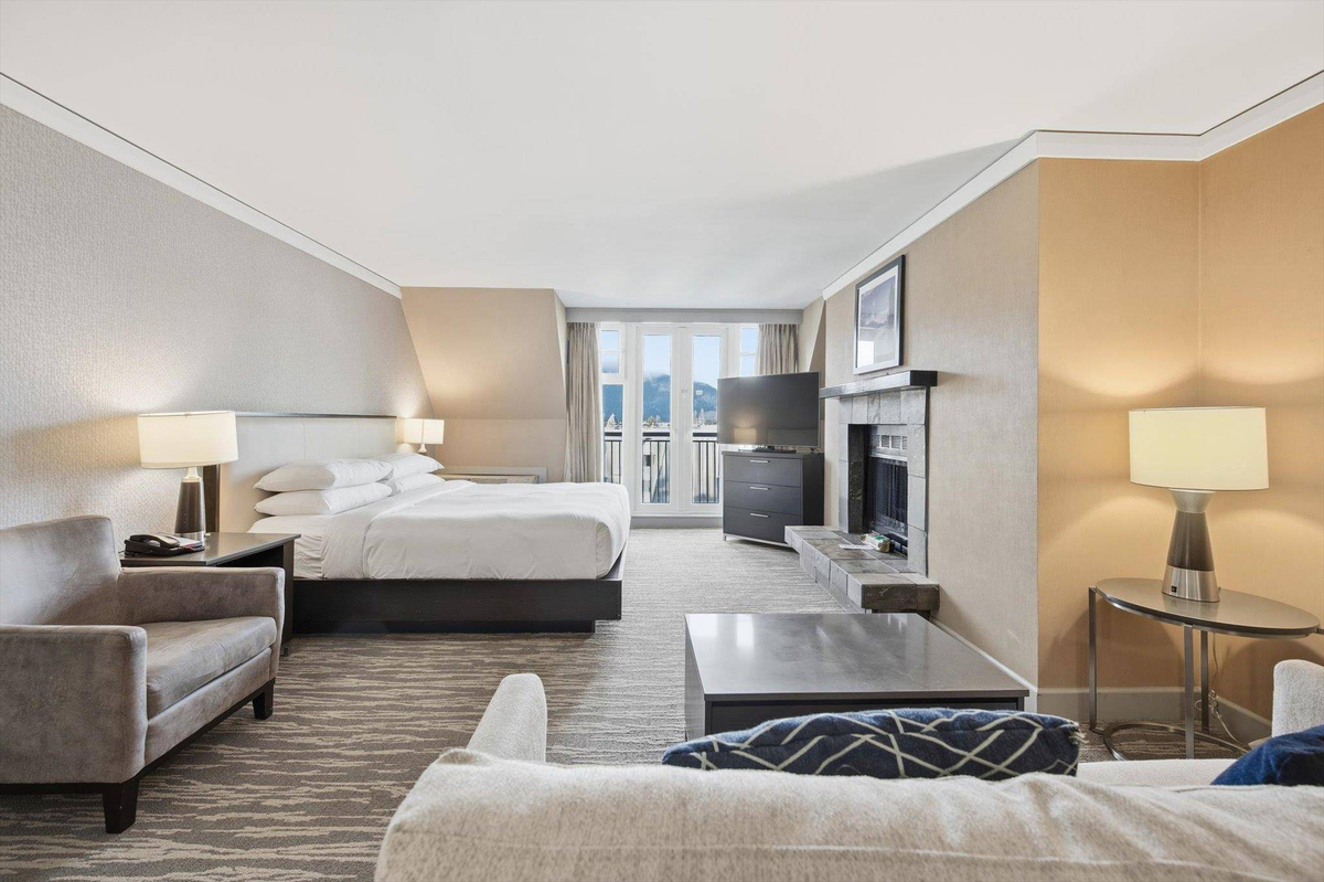 Featured Listing Image 15