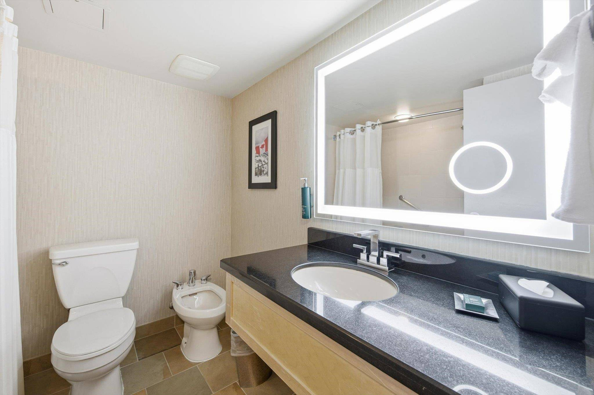 Featured Listing Image 31