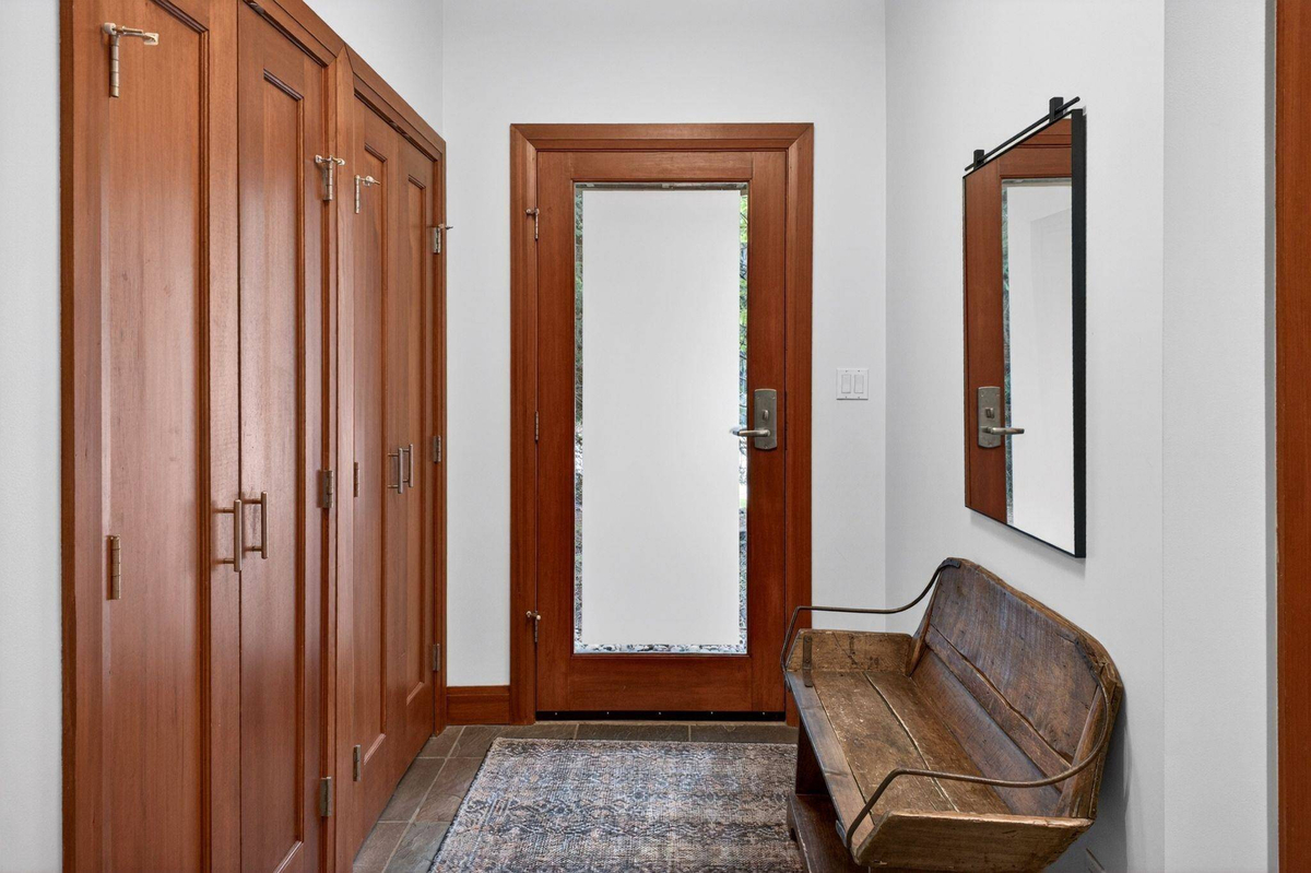 Featured Listing Image 19
