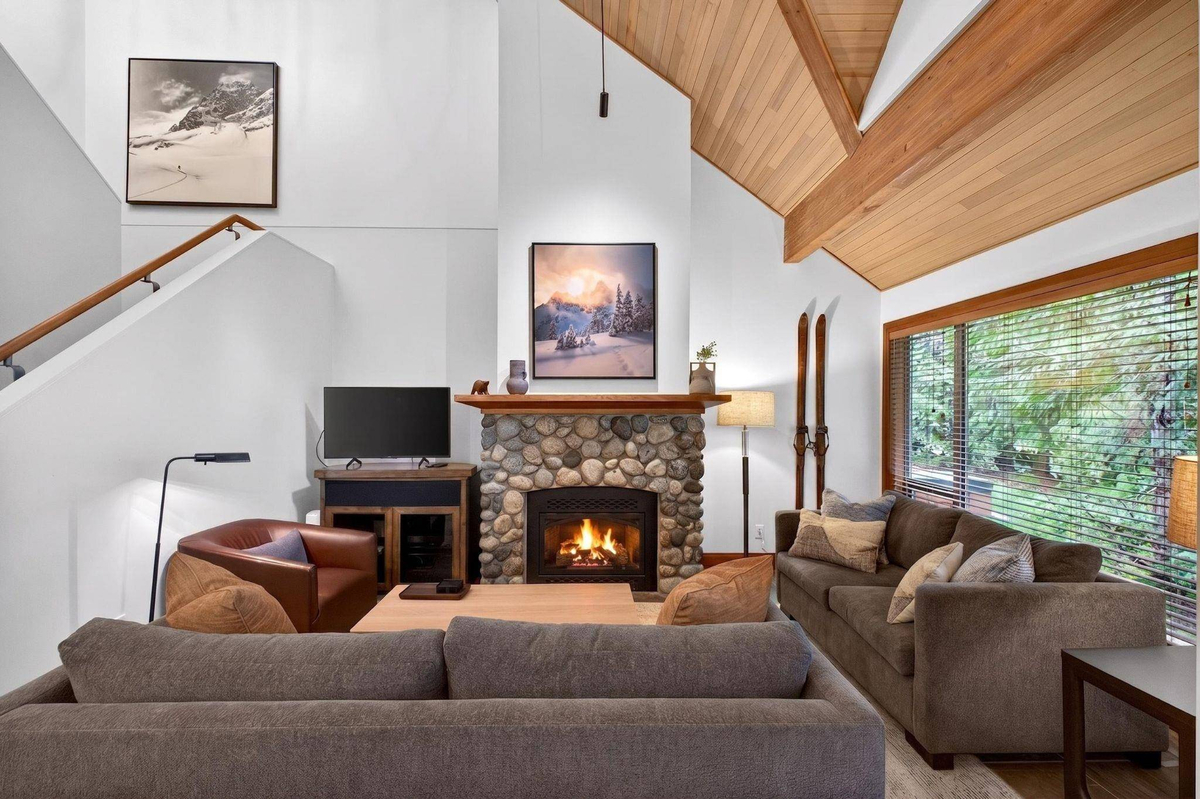 Featured Listing Image 4