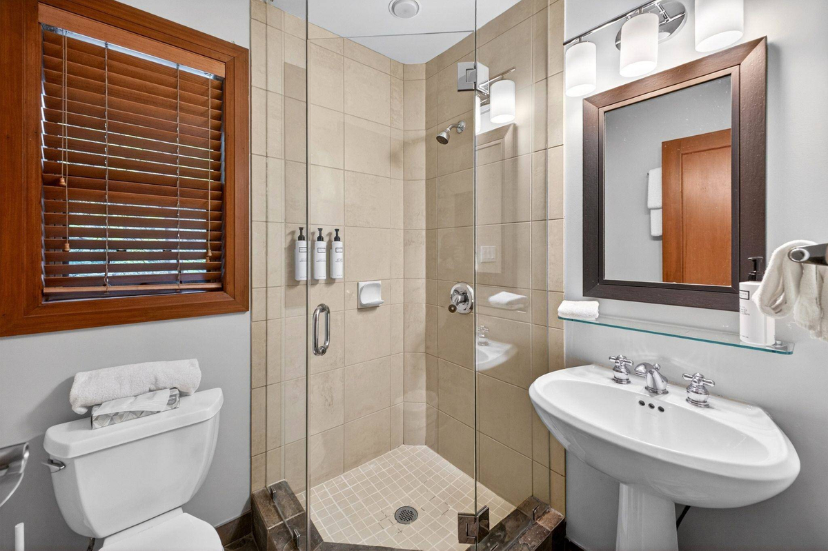 Featured Listing Image 18