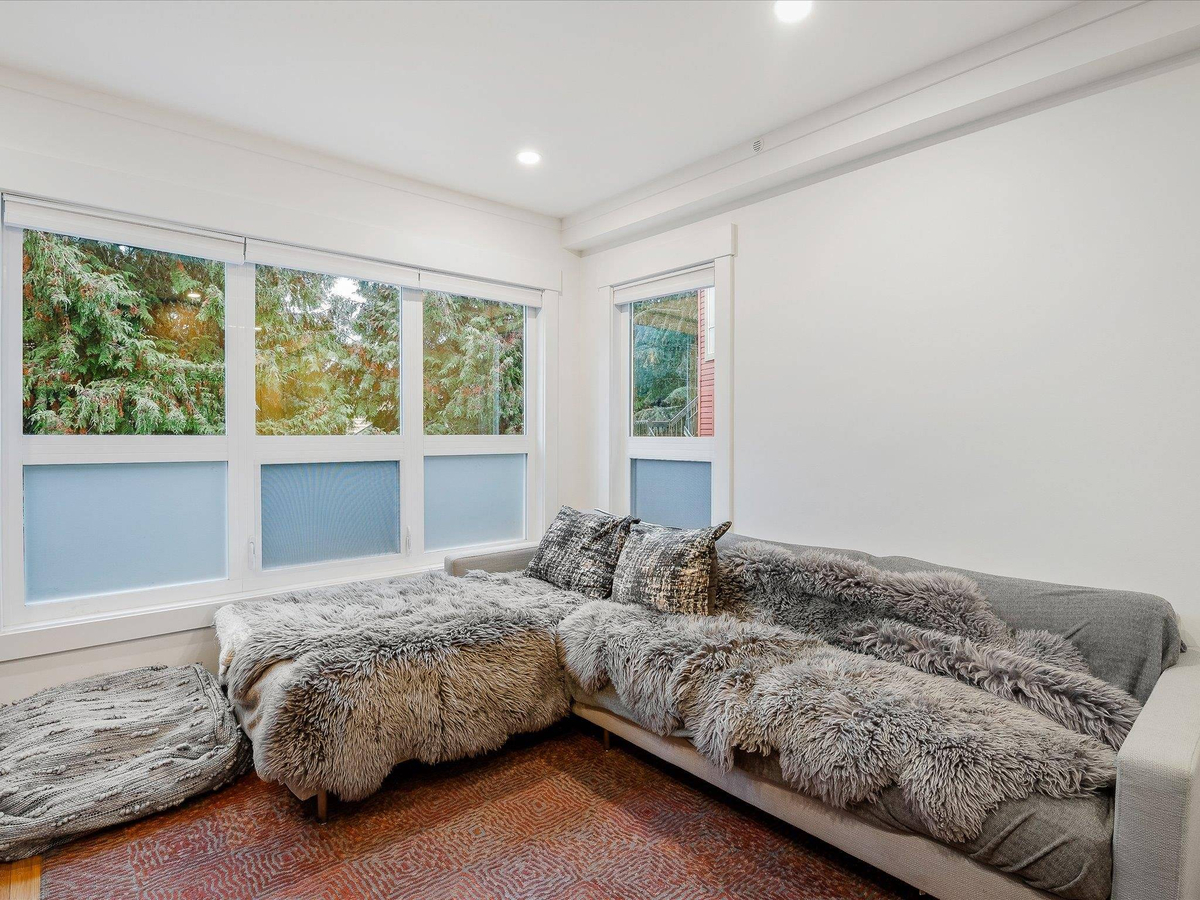 Featured Listing Image 6