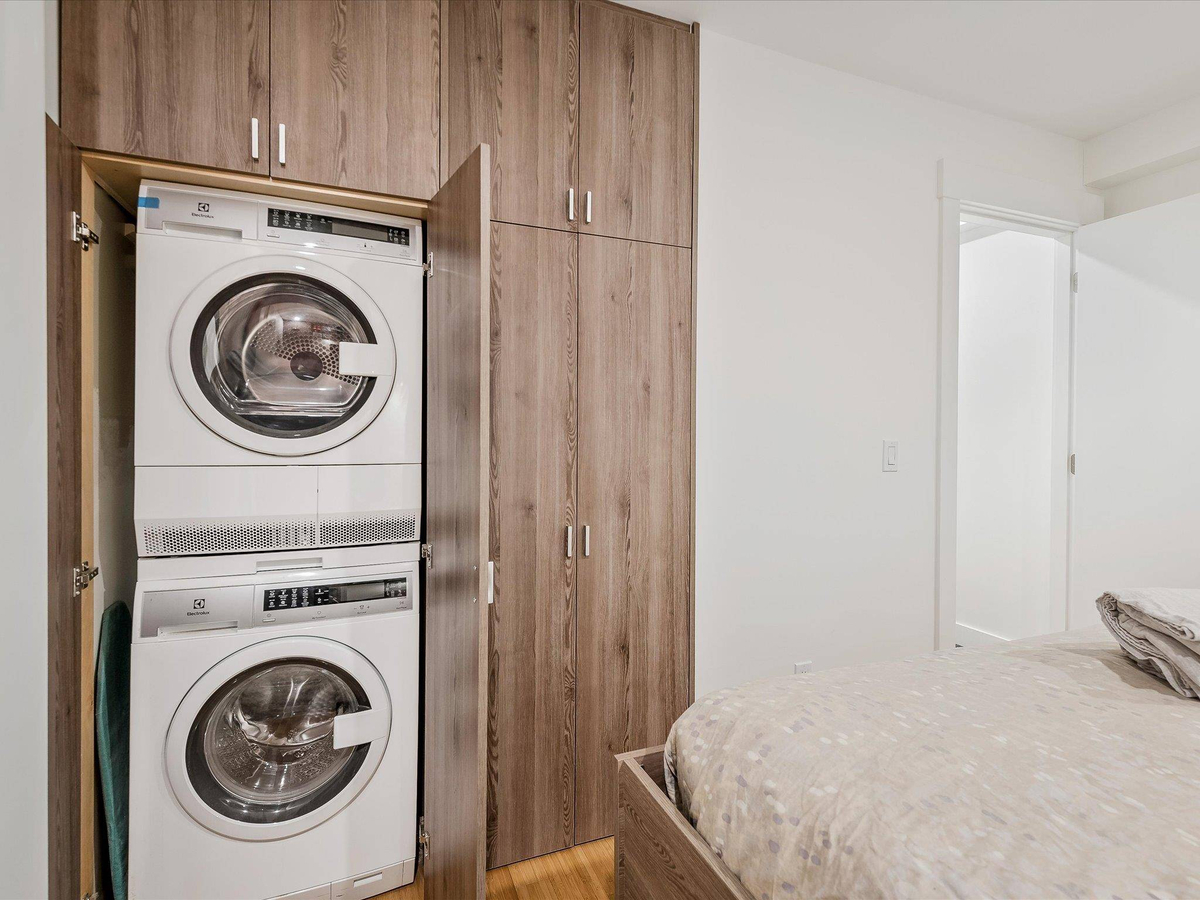Featured Listing Image 12