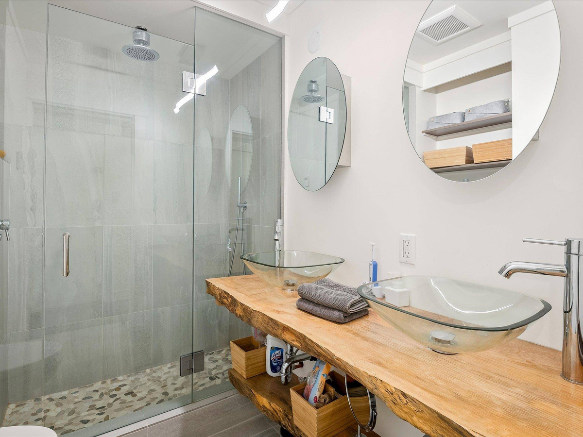Featured Listing Image 3