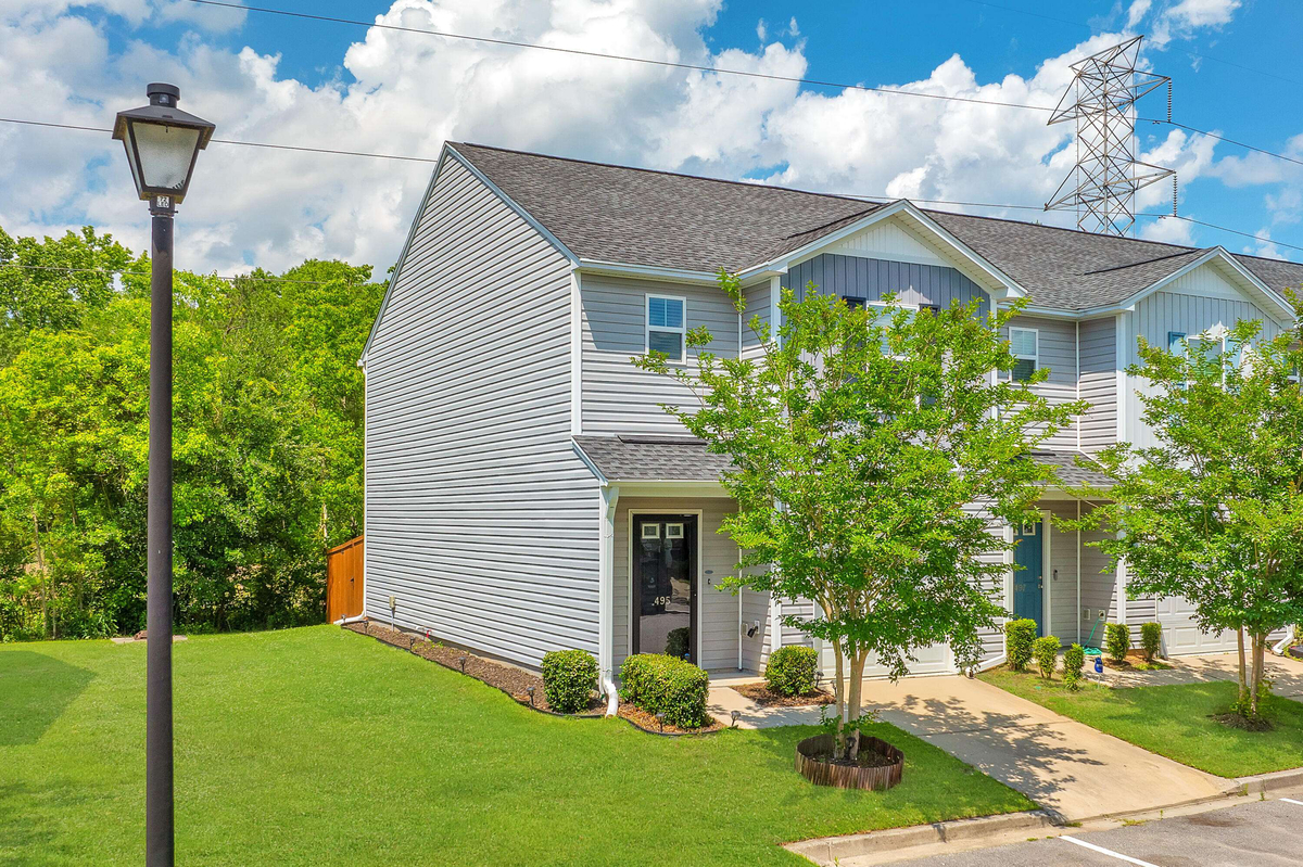 Featured Listing Image 4