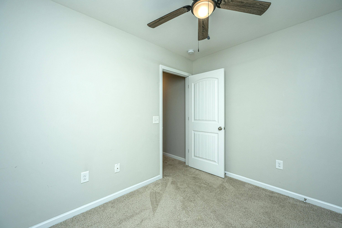 Featured Listing Image 36