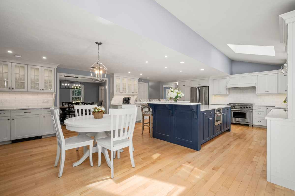Featured Listing Image 4